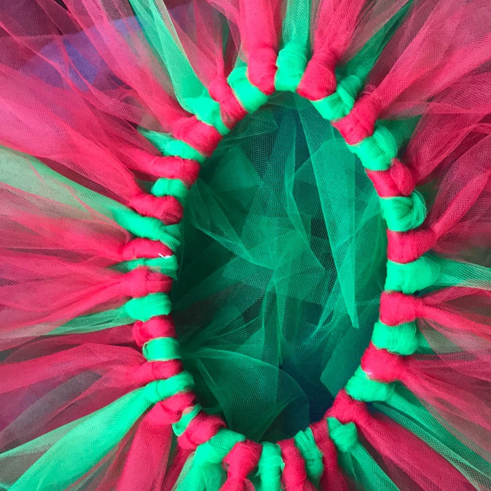 Handmade Holiday TuTu. 3/4T.
